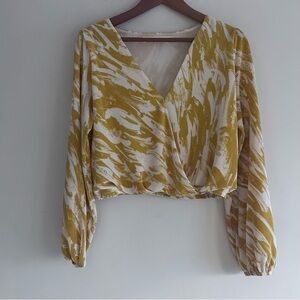 Astr The Label Mustard Yellow White Chiffon Women’s Long Sleeve Blouse Sz Small